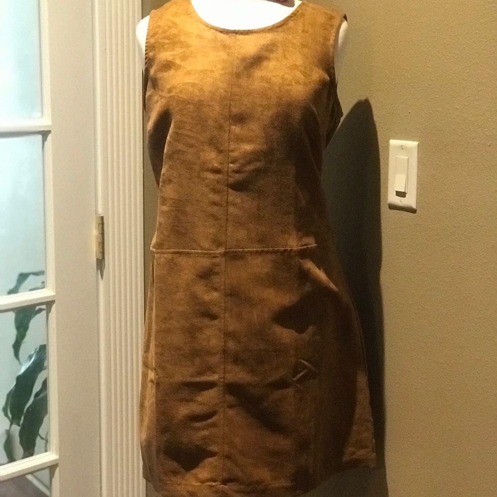 Faux suede brown dress by old navy. New sz LG